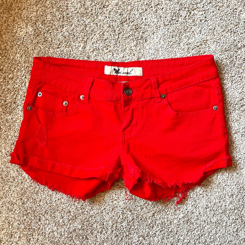 Vintage Red Distressed Wet Seal Shorts Size 5